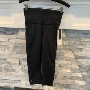 Lululemon Fast & Free Crop NWT